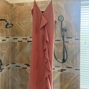Dusty pink midi dress crepe material worn once!Great for wedding/cocktail hour